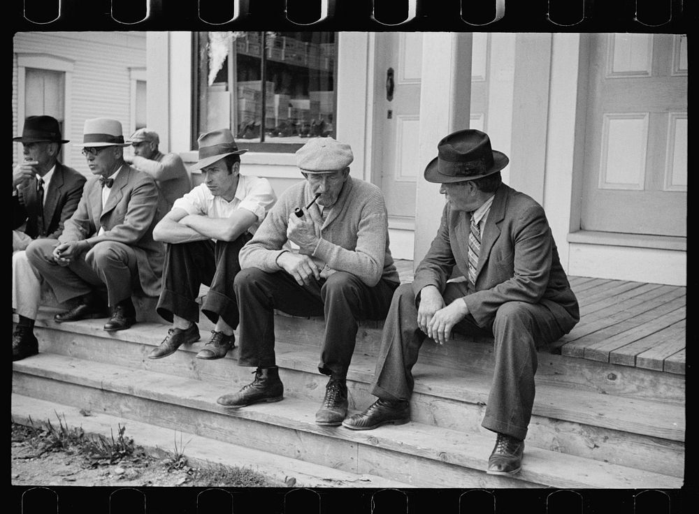 Fair at Albany, Vermont. Spectators at the fair. Sourced from the Library of Congress.