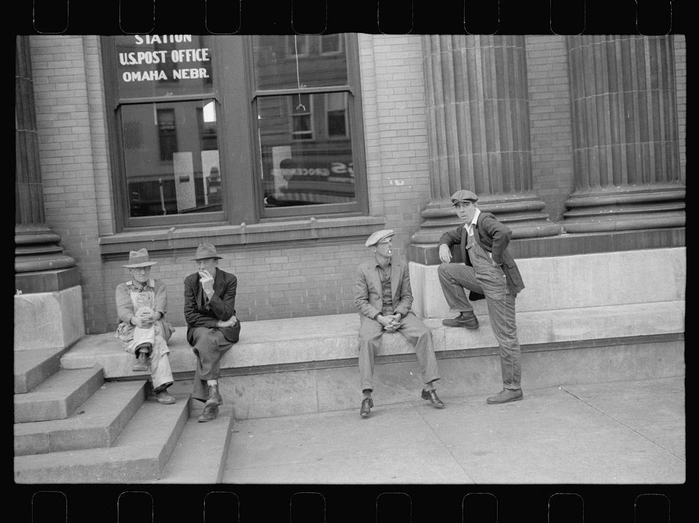 Men in front of the post office, South Omaha, Nebraska. Sourced from the Library of Congress.