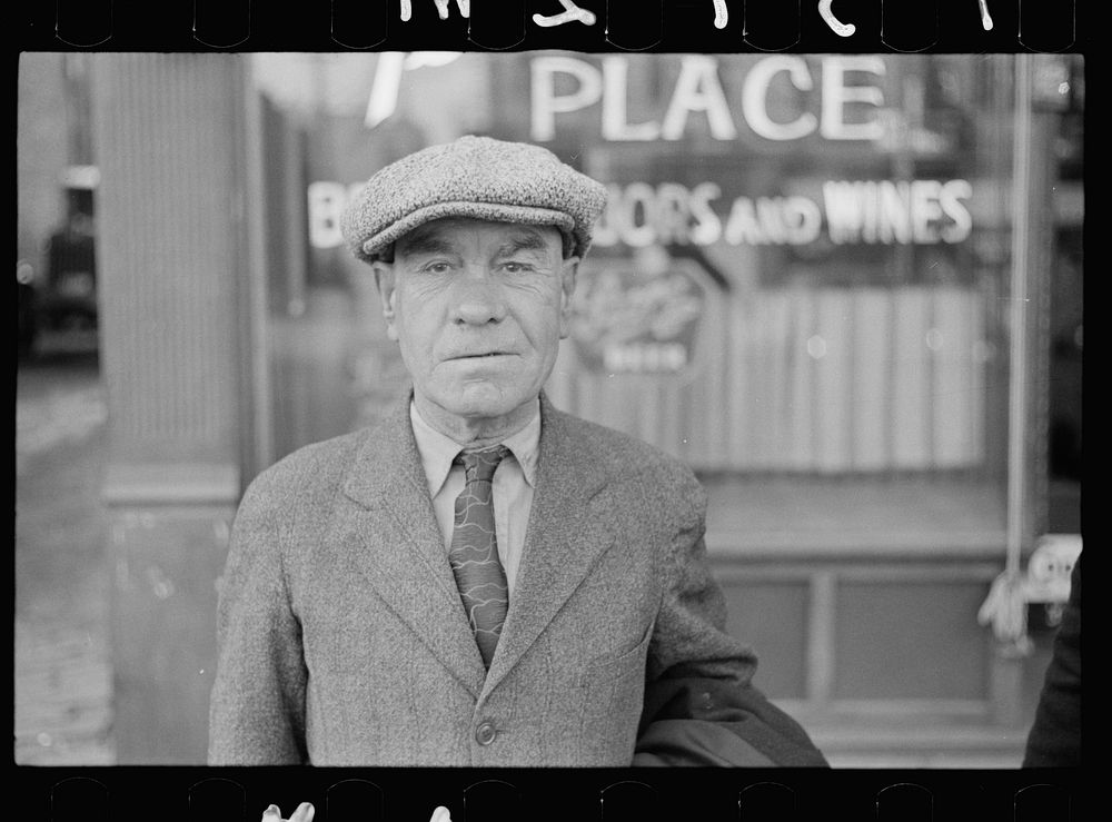 Tommy Murphy, in transit through Omaha, Nebraska. Sourced from the Library of Congress.