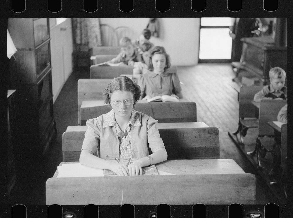 Rural schoolroom, Wisconsin. Sourced from the Library of Congress.