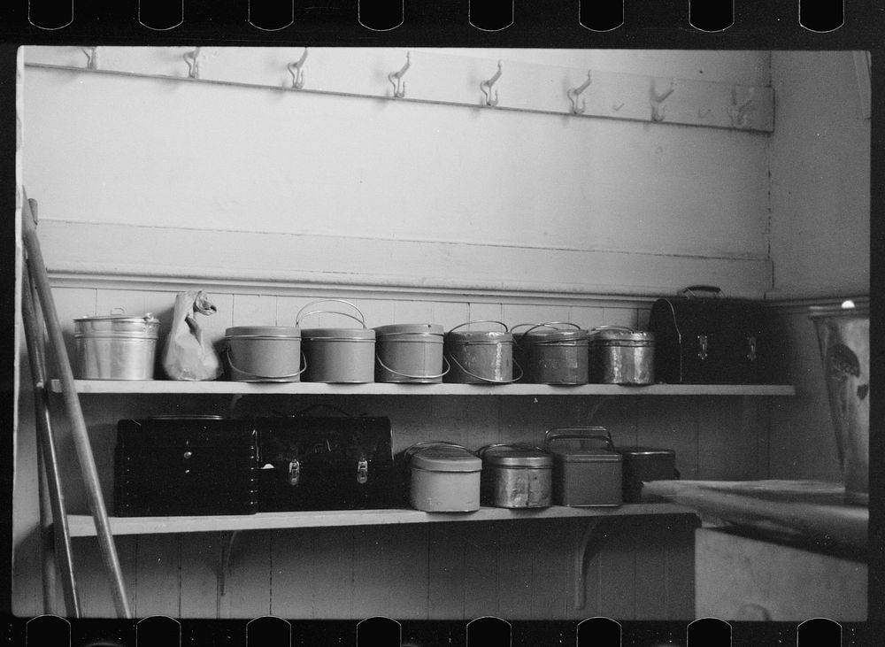 Lunch pails in rural school, Wisconsin. Sourced from the Library of Congress.