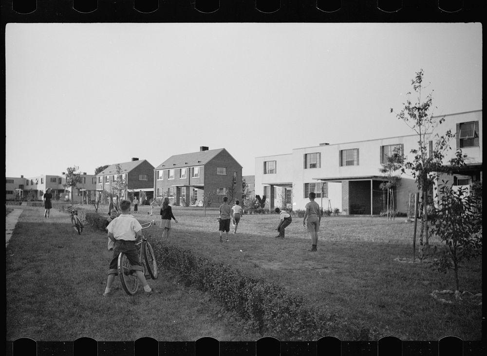 Greenhills, Ohio. Sourced Library Congress. | Free Photo - rawpixel