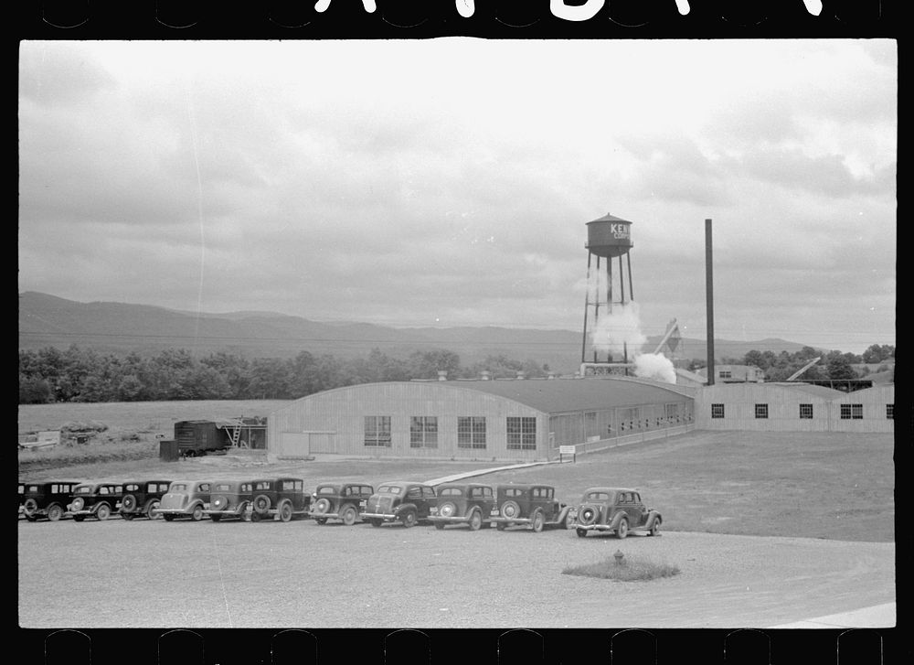 Dimension lumber plant, Tygart Valley Homesteads, West Virginia. Sourced from the Library of Congress.