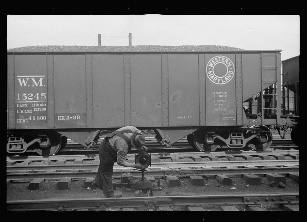 Yardman Polishing Light Railroad Switch. 