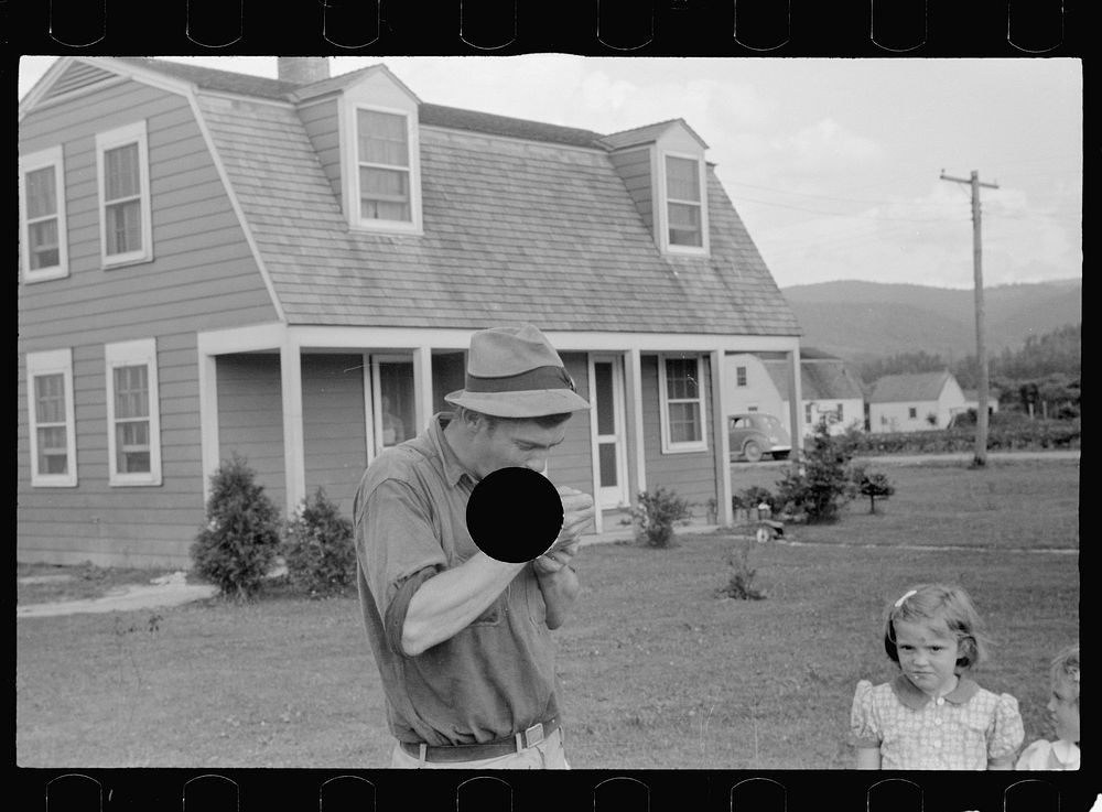 [Untitled photo, possibly related to: Tygart Valley homesteader and family, West Virginia]. Sourced from the Library of…