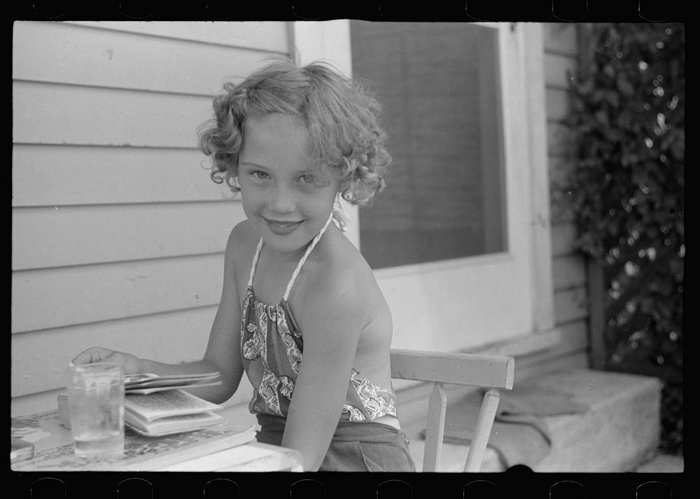 Child of homesteader, Tygart Valley Homesteads, West Virginia. Sourced from the Library of Congress.