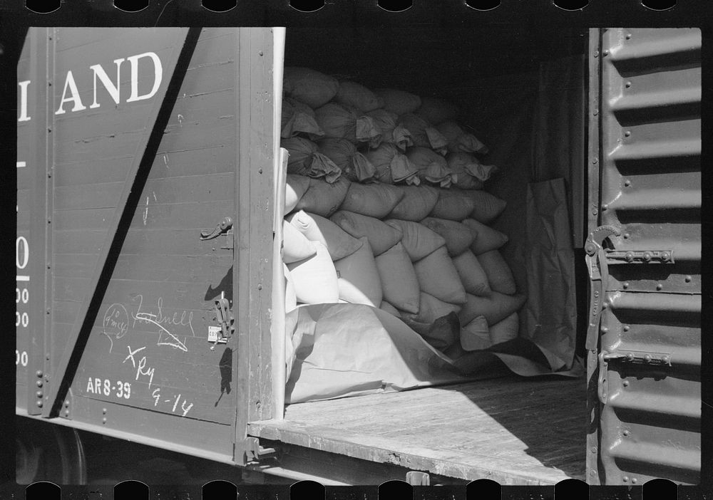 [Untitled photo, possibly related to: Freight car loaded with sacks of flour, Pillsbury mills, Minneapolis, Minnesota].…
