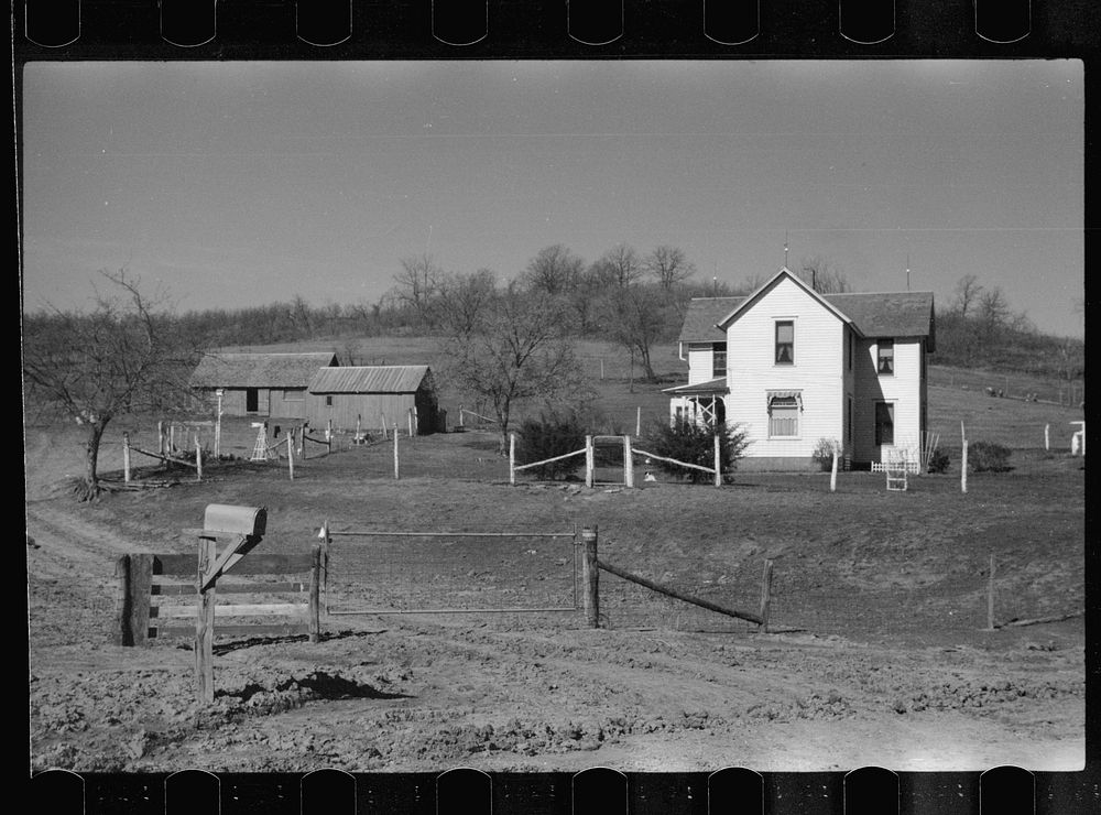 Farm, Harrison County, Iowa. Sourced from the Library of Congress.