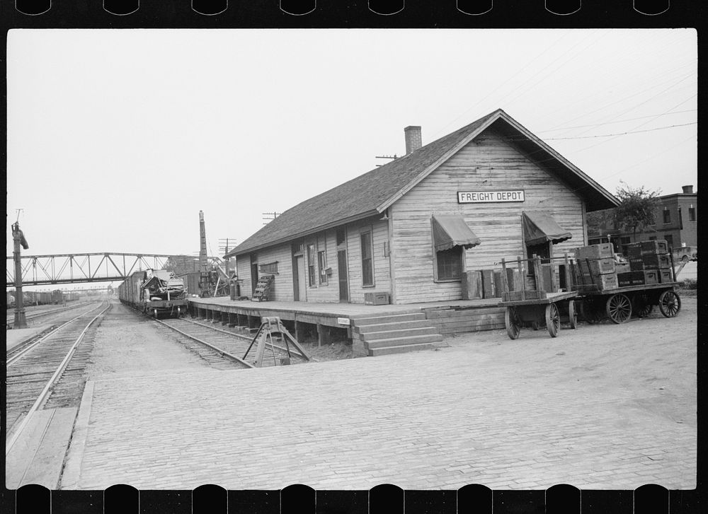 Freight depot, Willmar, Minnesota. Sourced from the Library of Congress.