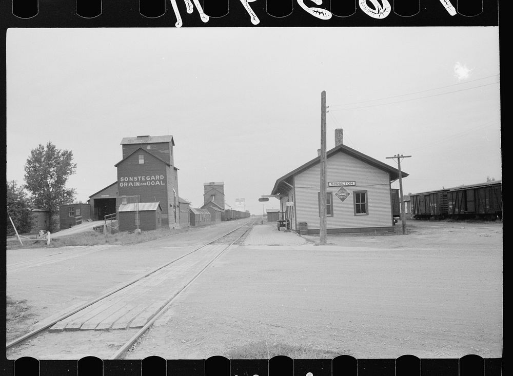 Railroad station, Sisseton, South Dakota. Sourced from the Library of Congress.