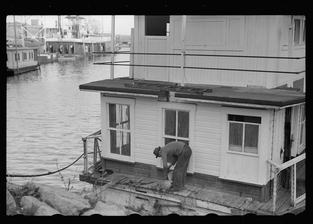 [Untitled photo, possibly related to Free Photo rawpixel