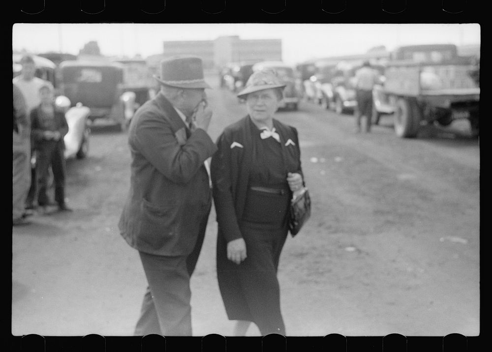 [Untitled photo, possibly related to: Farmers at produce market, Benton Harbor, Michigan]. Sourced from the Library of…