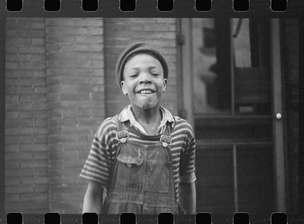 [Untitled photo, possibly related to: Young boy, resident of Cairo, Illinois]. Sourced from the Library of Congress.