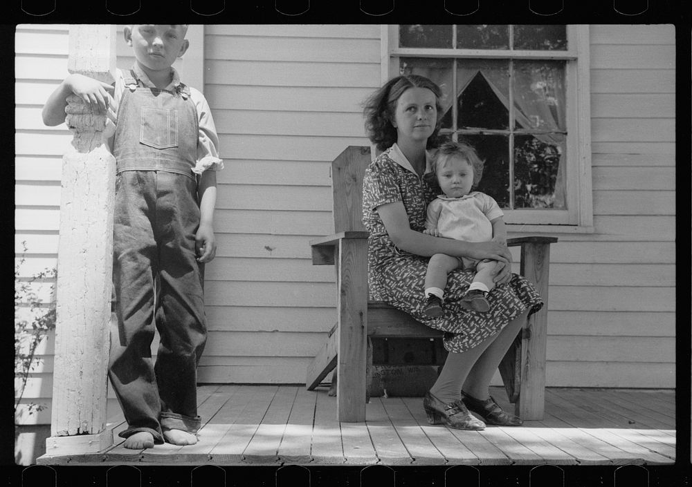 [Untitled photo, possibly related to: Wife and child of FSA (Farm Security Administration) tenant purchase borrower…
