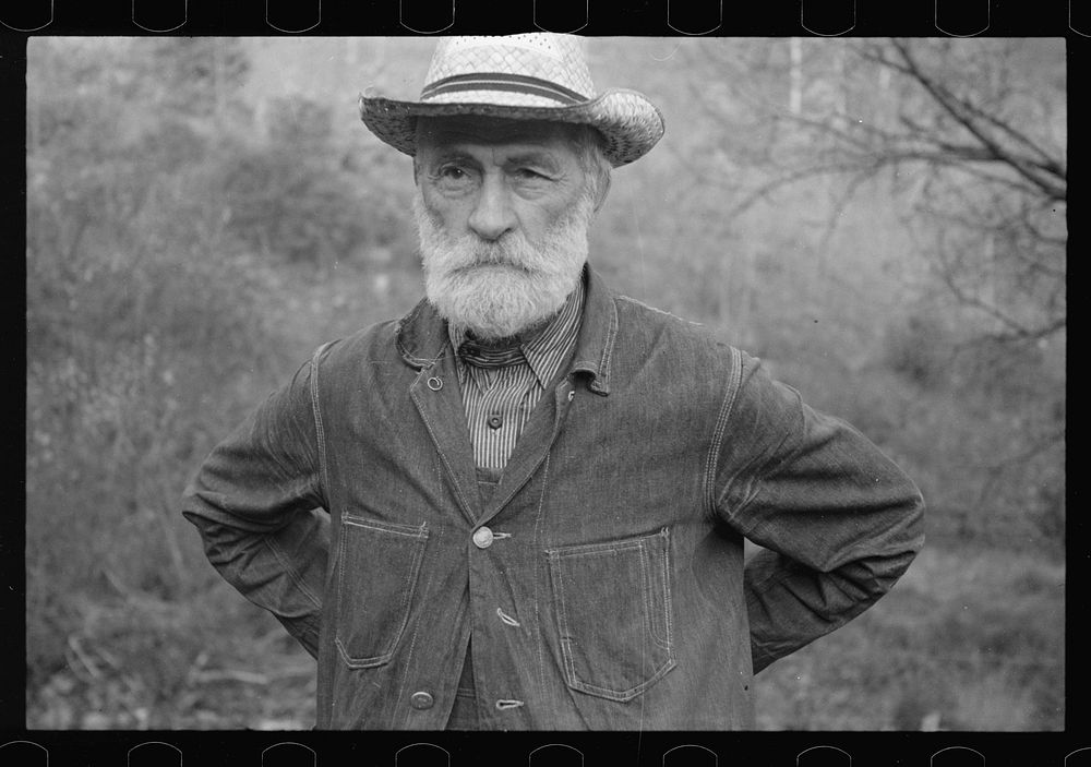 [Untitled photo, possibly related to: Russ Nicholson, grandfather of all the Nicholsons in Nicholson Hollow, Virginia].…