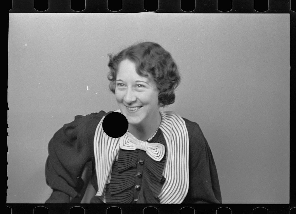 [Untitled photo, possibly related to: Miss Grace E. Falke, executive assistant]. Sourced from the Library of Congress.
