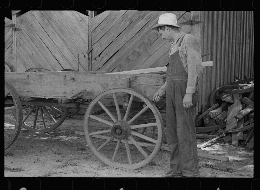 [Untitled photo, possibly related to: Blacksmith, Irwin County, Georgia]. Sourced from the Library of Congress.