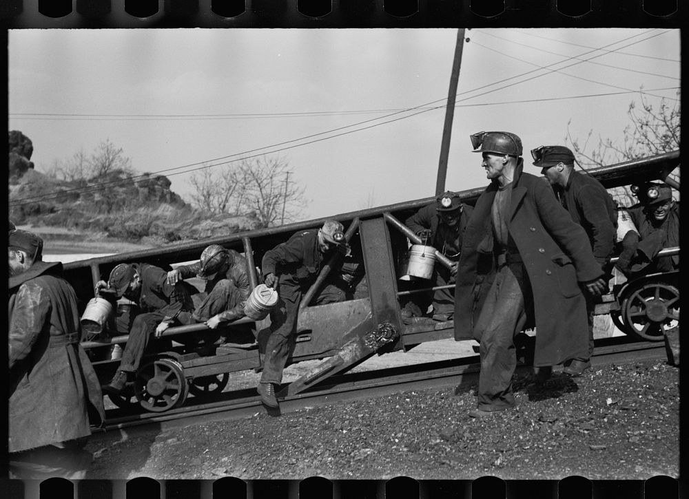 Coming out of the mine, Birmingham, Alabama. Sourced from the Library of Congress.