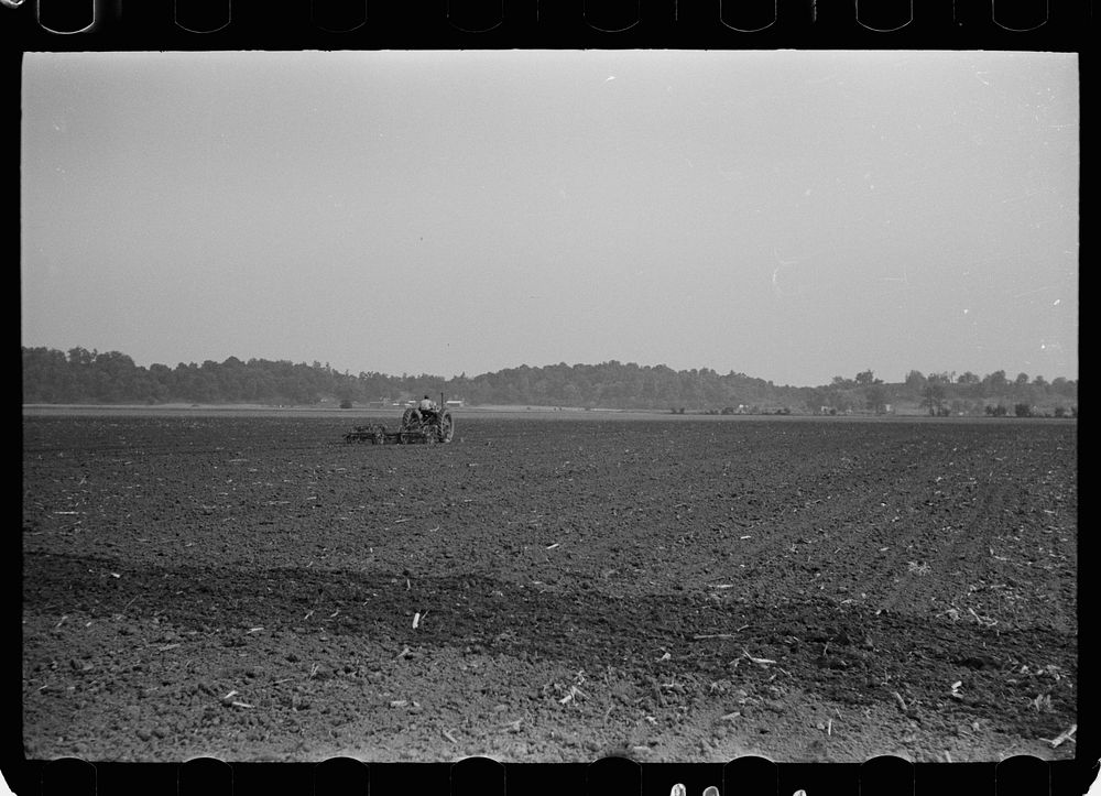 [Untitled photo, possibly related to: Large fields make tractor cultivation necessary. Wabash Farms, Indiana]. Sourced from…