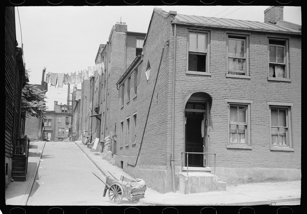 Houses on "The Hill"  section of Pittsburgh, Pennsylvania. Sourced from the Library of Congress.