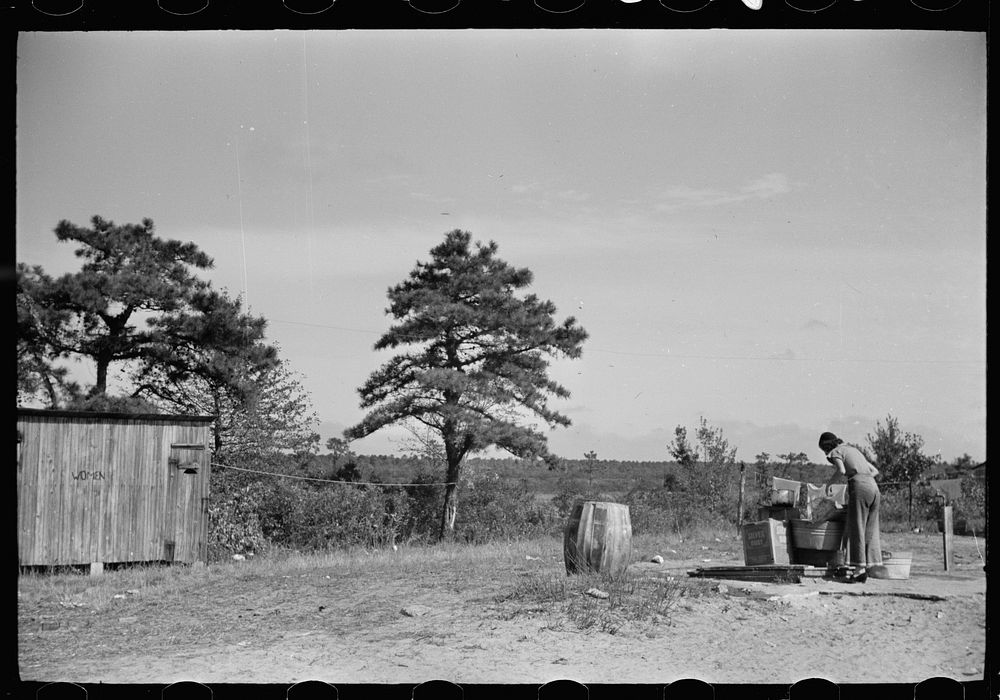 [Untitled photo, possibly related to: Washing and toilet facilities for cranberry pickers, Burlington County, New Jersey].…