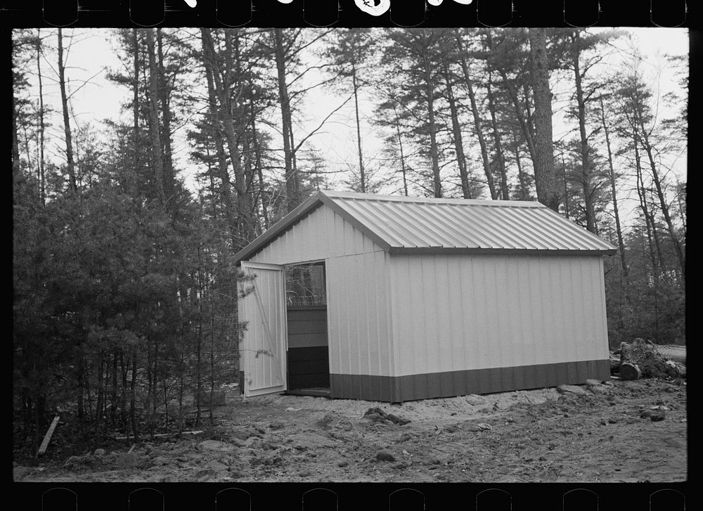 Chicken house, prefabricated steel unit, Greenbelt, Maryland. Sourced from the Library of Congress.