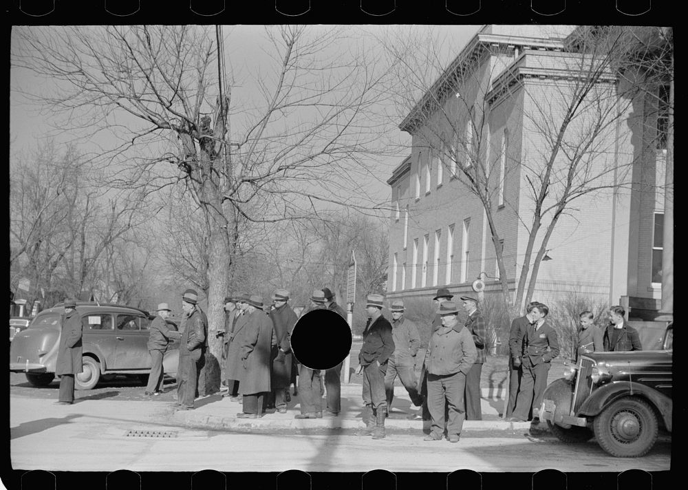 [Untitled photo, possibly related to: Main street, Romney, West Virginia]. Sourced from the Library of Congress.