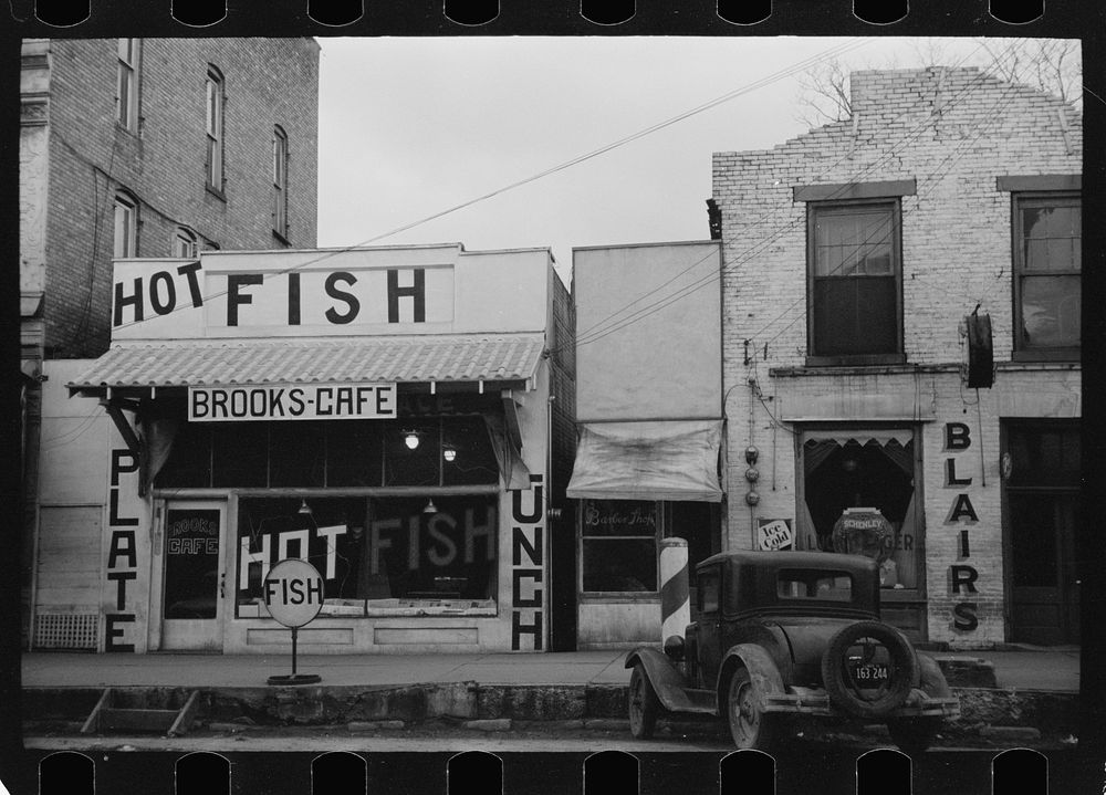 Restaurant, Shawneetown, Illinois. Sourced from the Library of Congress.