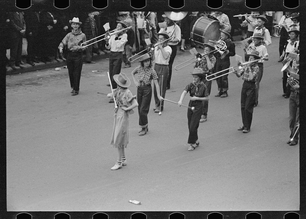 [Untitled photo, possibly related to: Go Western parade, Billings, Montana]. Sourced from the Library of Congress.