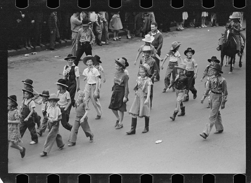 [Untitled photo, possibly related to: Go Western parade, Billings, Montana]. Sourced from the Library of Congress.