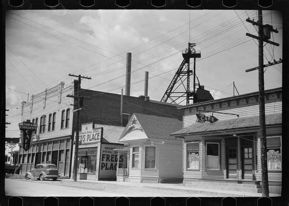 Main street, Meaderville, Montana. Sourced from the Library of Congress.