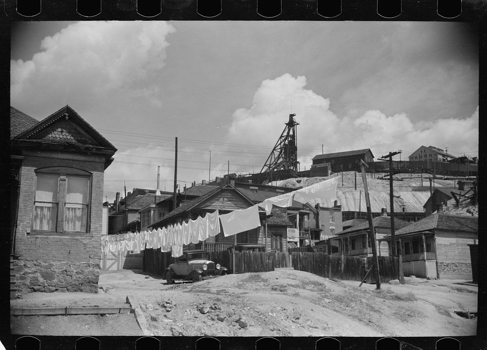 Copper miner's home, Butte, Montana. Sourced from the Library of Congress.