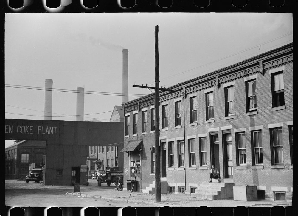 [Untitled photo, possibly related to: Homes near the coke plant, Camden, New Jersey]. Sourced from the Library of Congress.