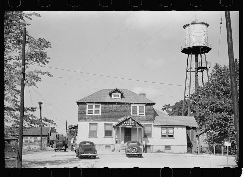 [Untitled photo, possibly related to: Company store for cranberry pickers at White's Bog, Burlington County, New Jersey].…