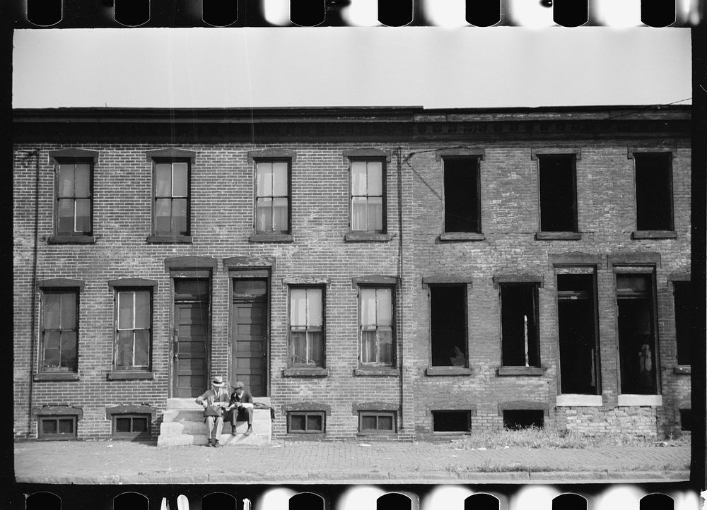 Factory workers' homes, Camden, New Jersey. Sourced from the Library of Congress.