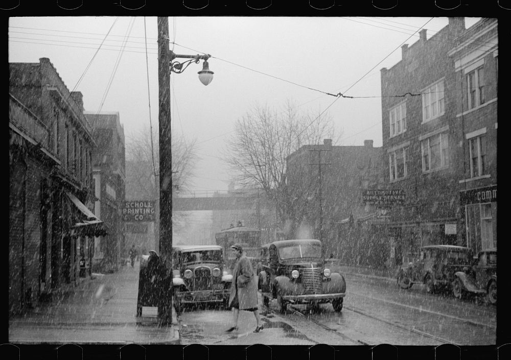Snowstorm, Parkersburg, West Virginia. Sourced from the Library of Congress.
