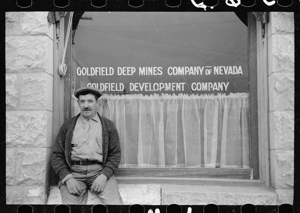 [Untitled photo, possibly related to: Prospector grub store. Goldfield, Nevada]. Sourced from the Library of Congress.