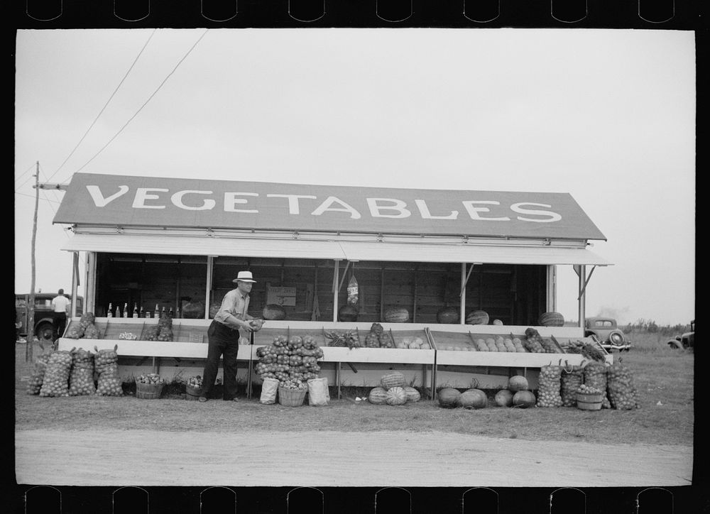Vegetable stand along highway, Rice County, Minnesota. Sourced from the Library of Congress.