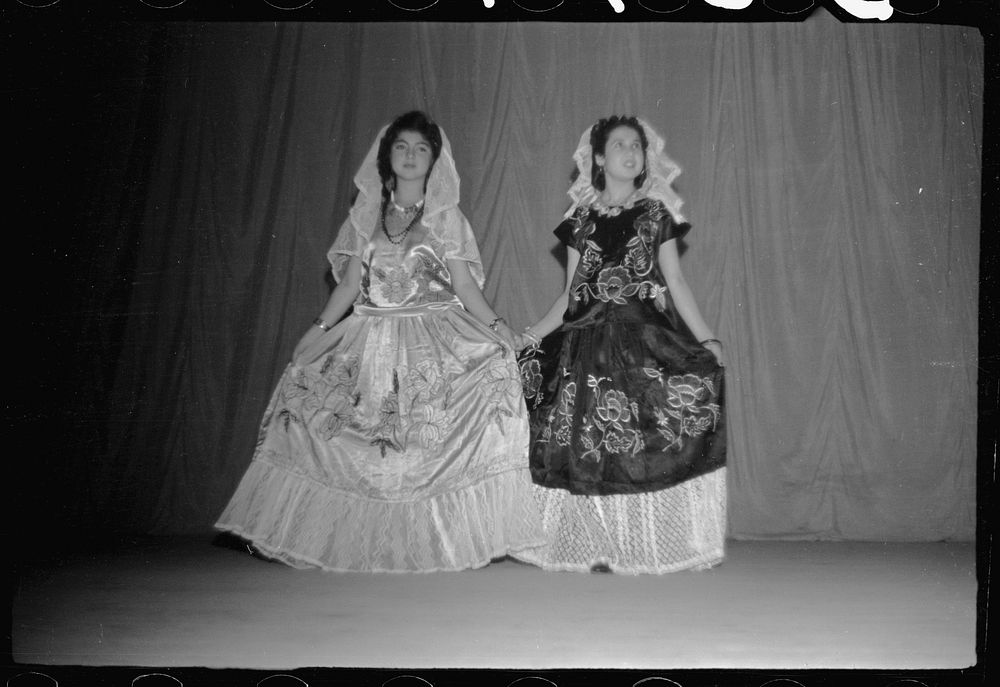 [Untitled photo, possibly related to: Sunday morning, church in Matamoros, Mexico]. Sourced from the Library of Congress.