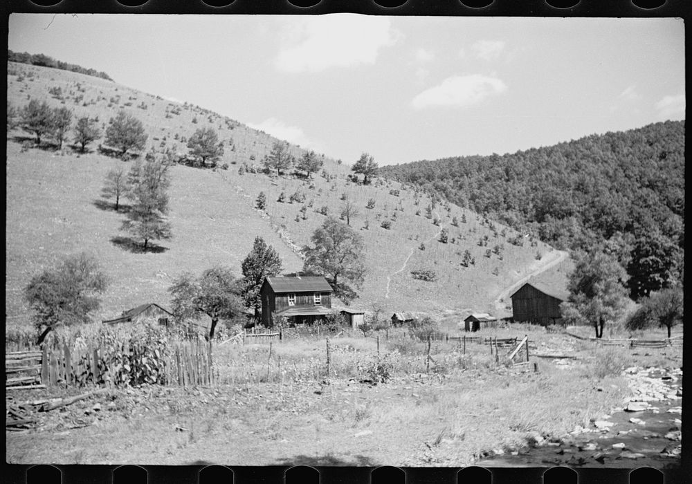 Farmland, hillside type, thoroughly worked, Garrett County, Maryland. Sourced from the Library of Congress.