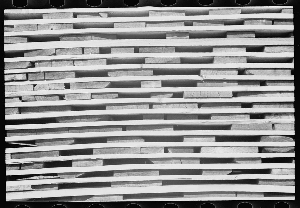 Cut boards, Garrett County, Maryland. Sourced from the Library of Congress.
