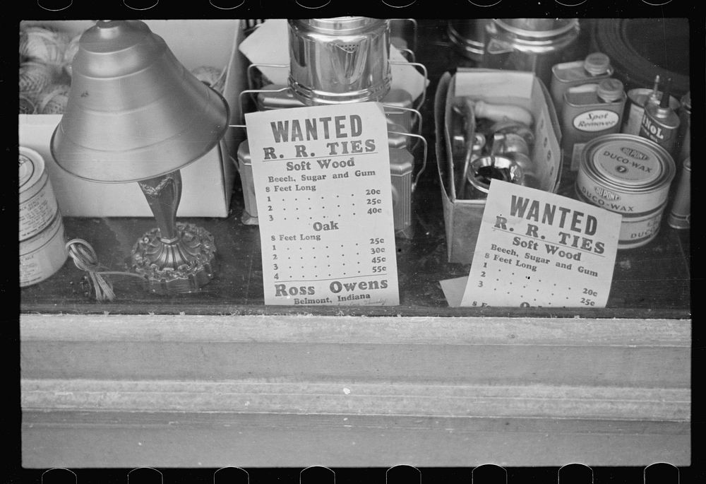 Advertisement in a hardware store, Nashville, Indiana. Sourced from the Library of Congress.