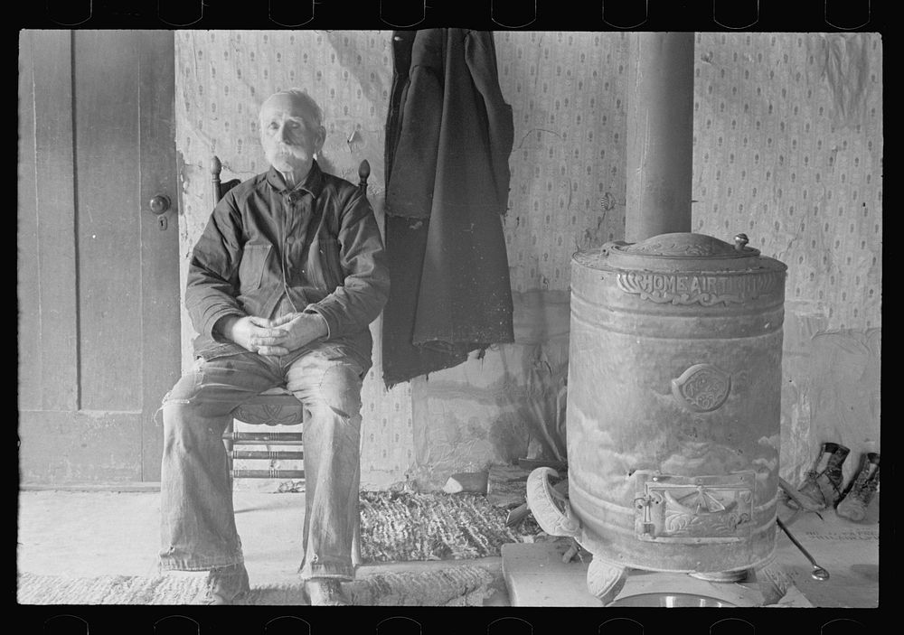 Client whose property has been optioned by the government, Brown County, Indiana. Sourced from the Library of Congress.
