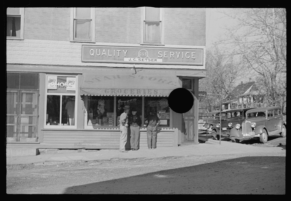 [Untitled photo, possibly related to: Gasoline station, Brown County, Indiana]. Sourced from the Library of Congress.