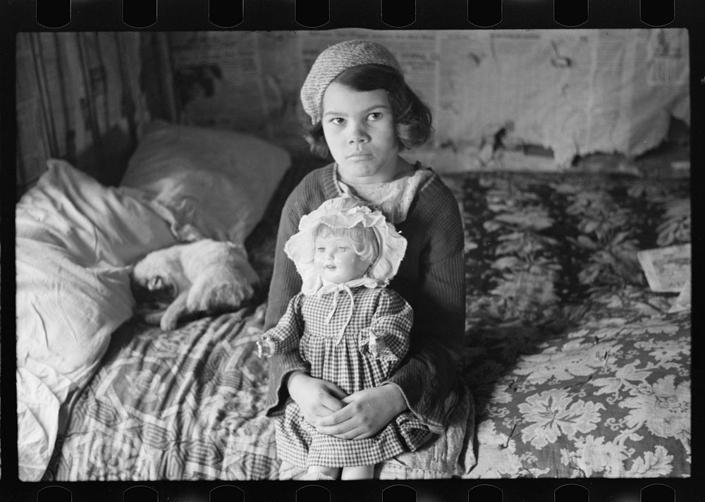 Child of rehabilitation client, Jackson County, Ohio. Sourced from the Library of Congress.
