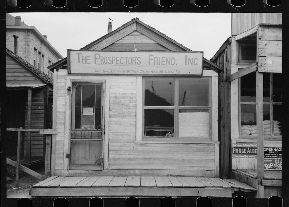 Prospector grub store. Goldfield, Nevada. Sourced from the Library of Congress.
