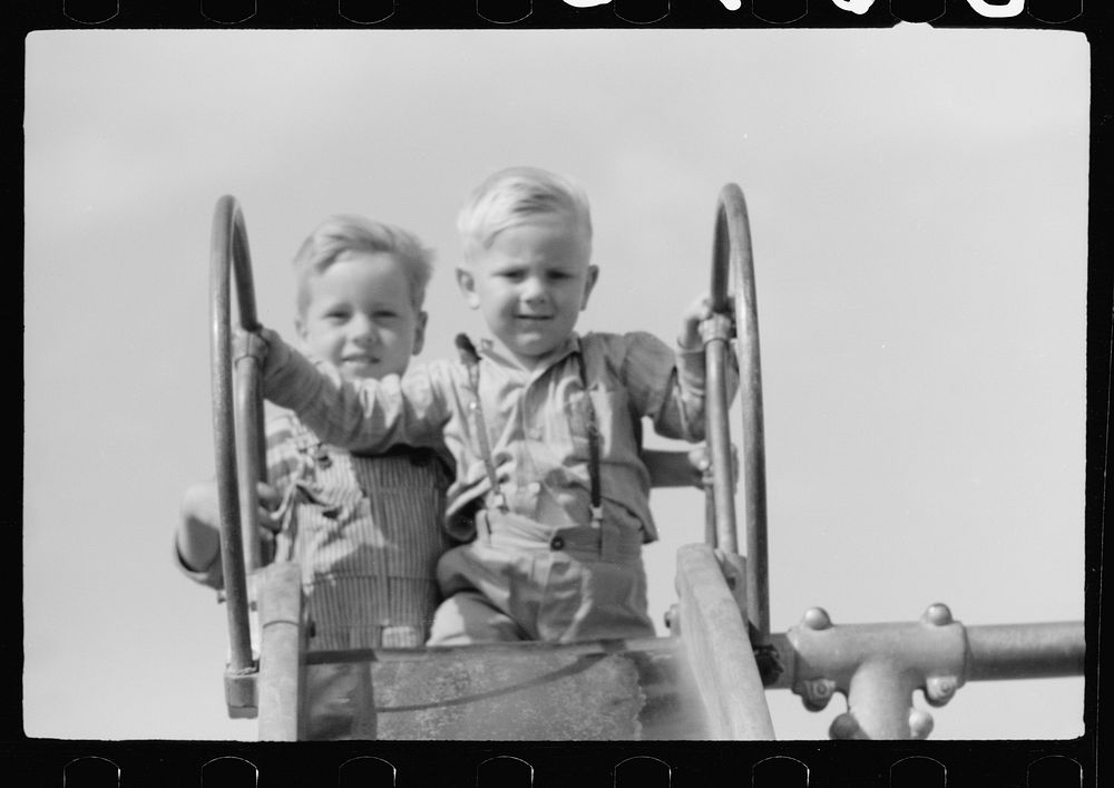 [Untitled photo, possibly related to: Child of migratory worker, FSA (Farm Security Administration) camp, Weslaco, Texas].…