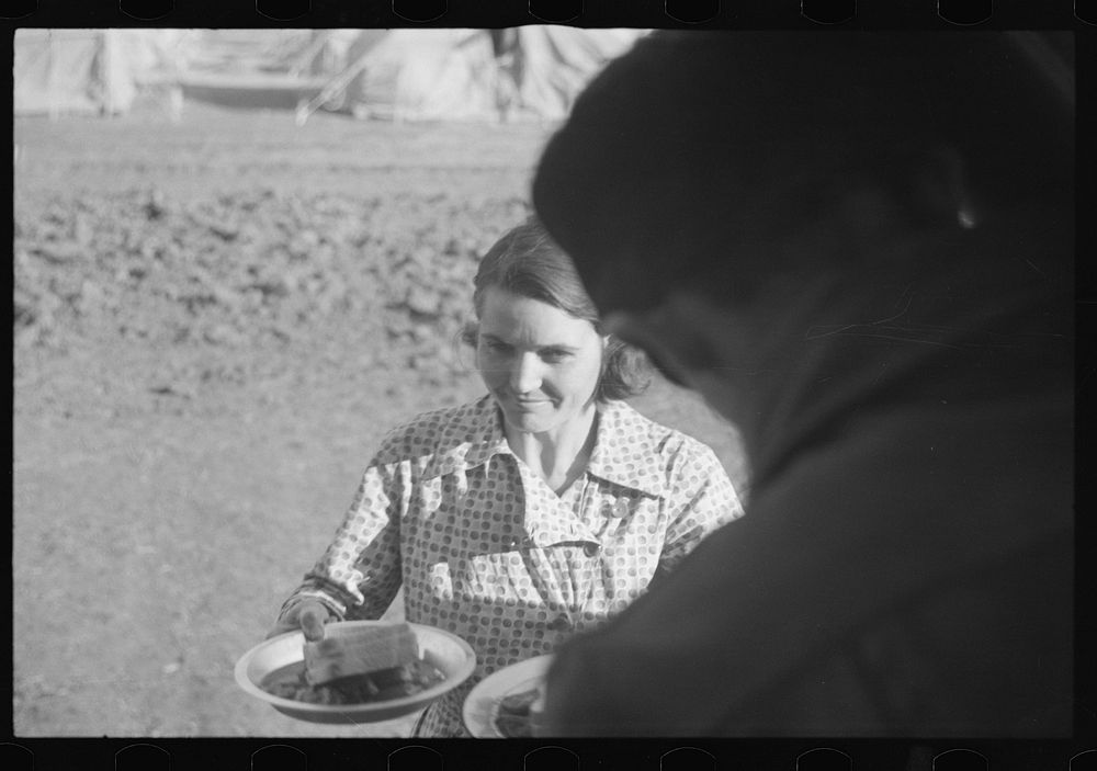 [Untitled photo, possibly related to: Woman at mealtime in the camp for white flood refugees, Forrest City, Arkansas].…