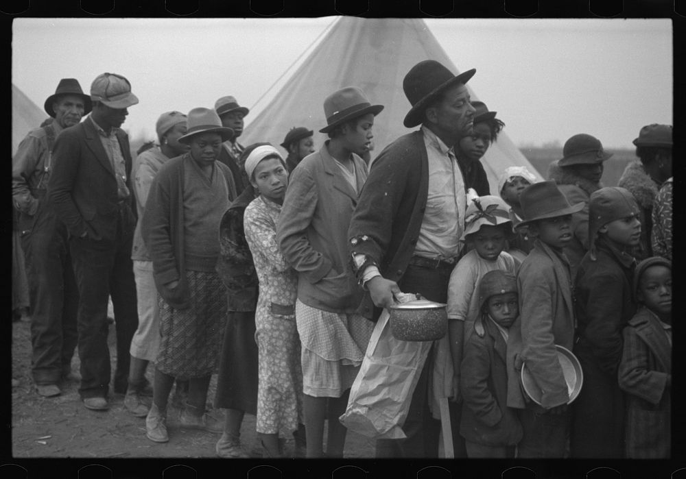 [Untitled photo, possibly related to: Supper at Marianna, Arkansas flood refugee camp]