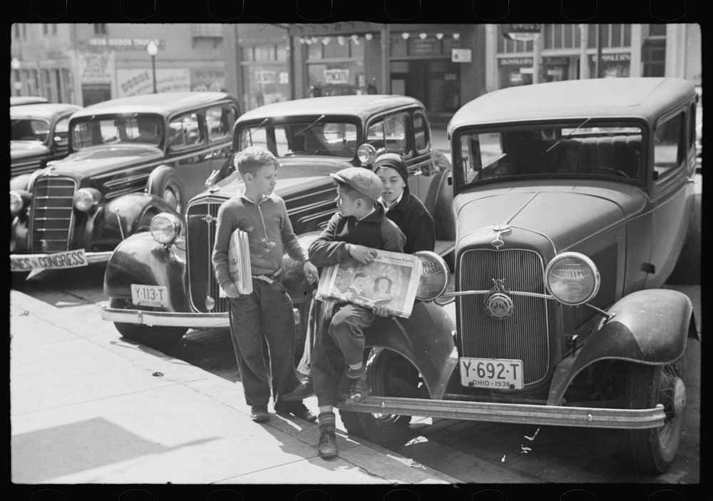 Newsboys, Jackson, Ohio. Sourced from the Library of Congress.